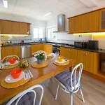 Mikasi Hills By Hello Homes Sitges 别墅