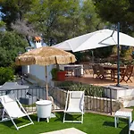 Mikasi Hills By Hello Homes Sitges * 圣佩德罗-德里瓦斯