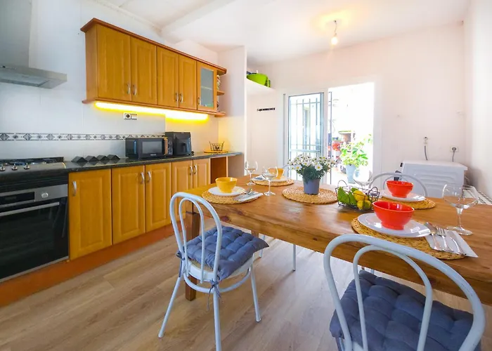 Mikasi Hills By Hello Homes Sitges 빌라 *