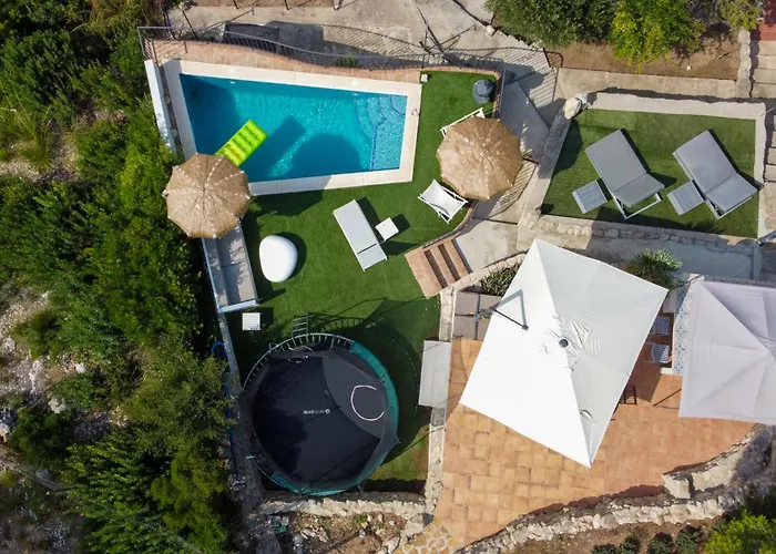 빌라 Mikasi Hills By Hello Homes Sitges *