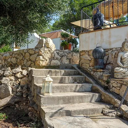 Mikasi Hills By Hello Homes Sitges סנט פר דה ריבס